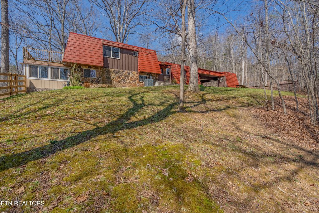 Photo of 1593 Baker Hwy, Huntsville, TN 37756 (MLS # 1333726)