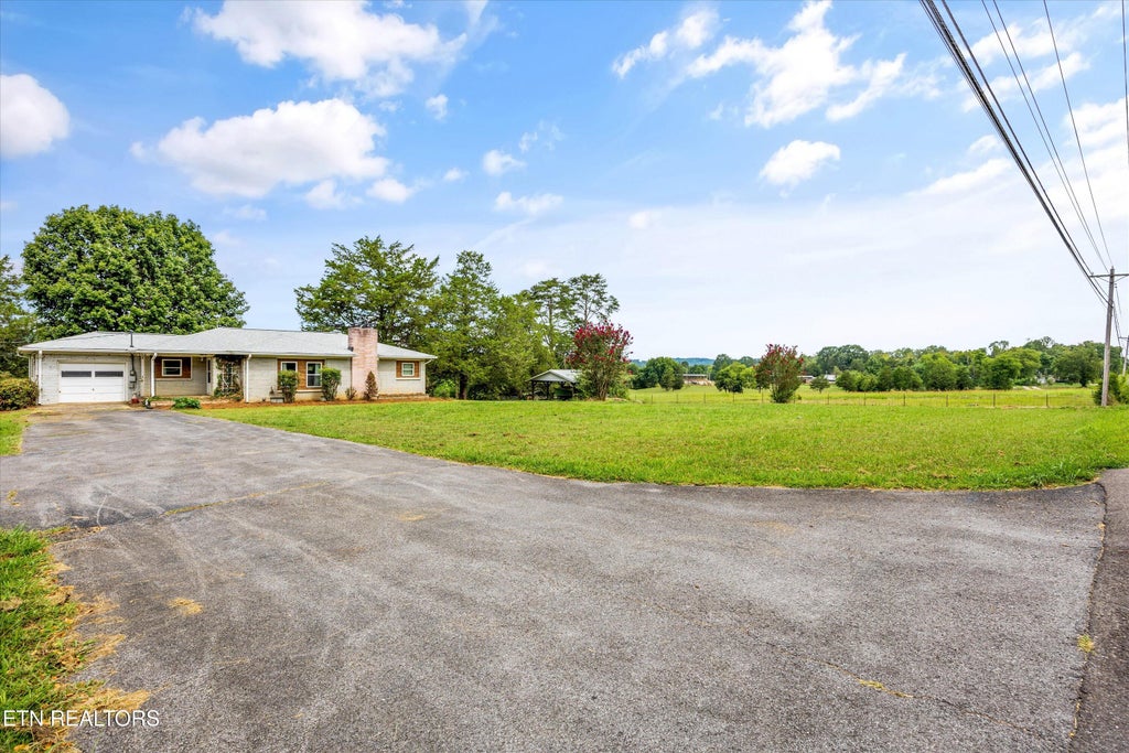 Photo of 13073 S Highway 58, Decatur, TN 37322 (MLS # 1311907)
