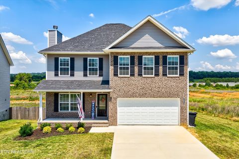 Single Family Residence in Maryville TN 3005 Dominion Drive.jpg