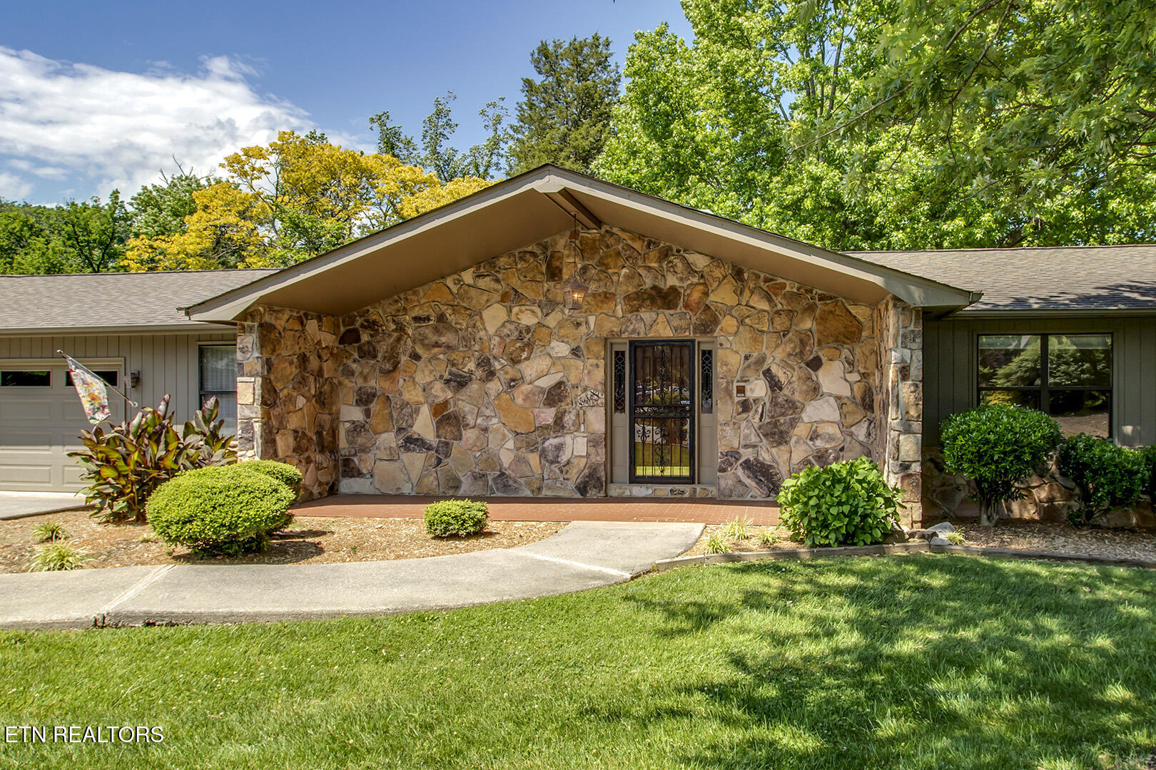 3701 River Trace Lane
