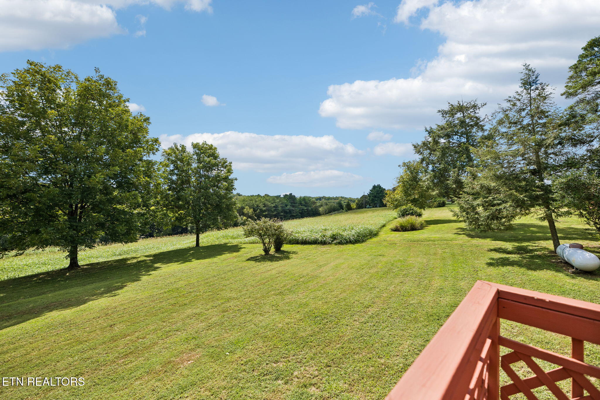 103 Phelps Rd
