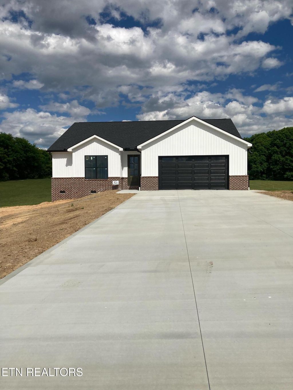 Photo of 5821 Caldwell Rd, Loudon, TN 37774 (MLS # 1324374)