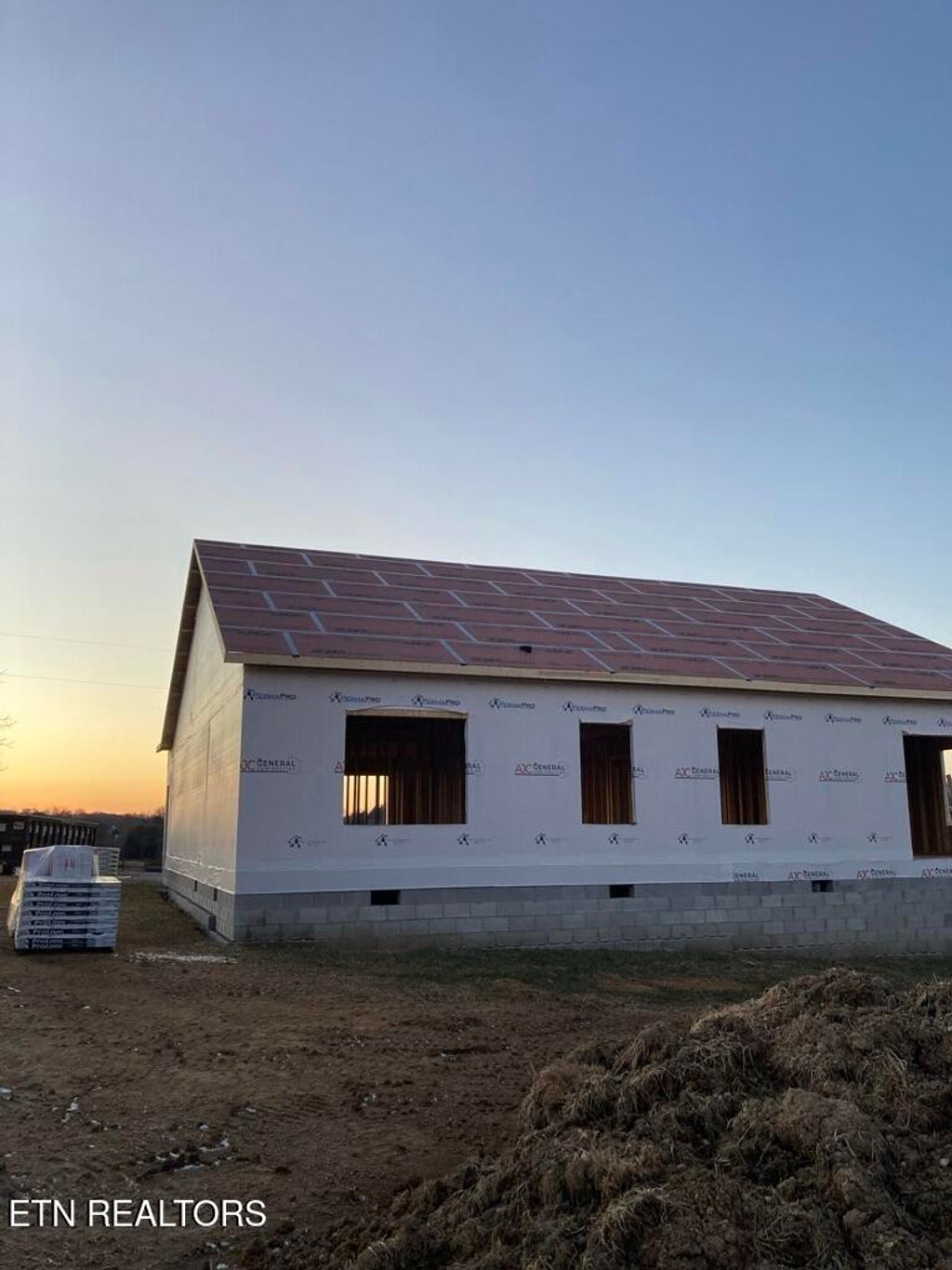 Photo of 5821 Caldwell Rd, Loudon, TN 37774 (MLS # 1324374)