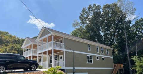 Tiny photo for 172 W Meeting St, Dandridge, TN 37725 (MLS # 1331364)