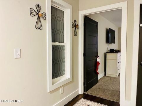 Tiny photo for 172 W Meeting St, Dandridge, TN 37725 (MLS # 1331364)