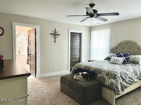 Tiny photo for 172 W Meeting St, Dandridge, TN 37725 (MLS # 1331364)