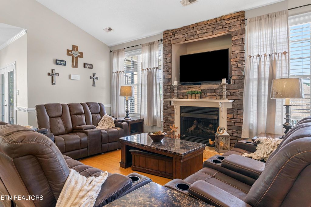 Photo of 6113 Stratford Park Blvd #2, Knoxville, TN 37912 (MLS # 1340566)