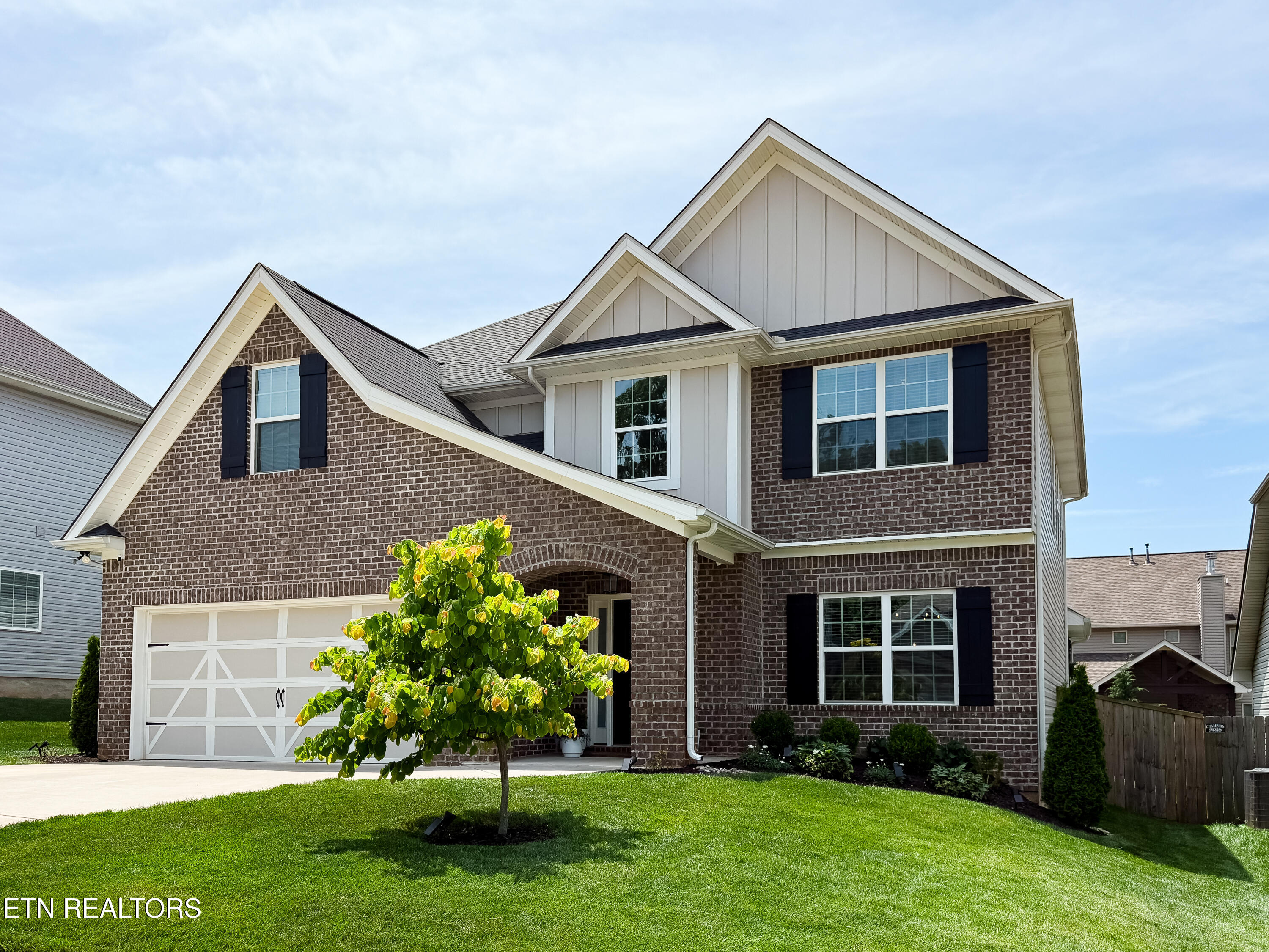 1110 Hamilton Farm Lane