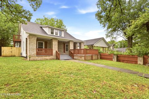 Photo of 2820 E 5th Ave, Knoxville, TN 37914 (MLS # 1340231)