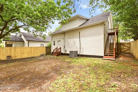 Tiny photo for 2820 E 5th Ave, Knoxville, TN 37914 (MLS # 1340231)