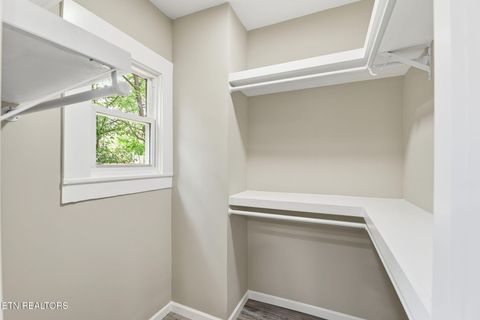 Tiny photo for 2820 E 5th Ave, Knoxville, TN 37914 (MLS # 1340231)