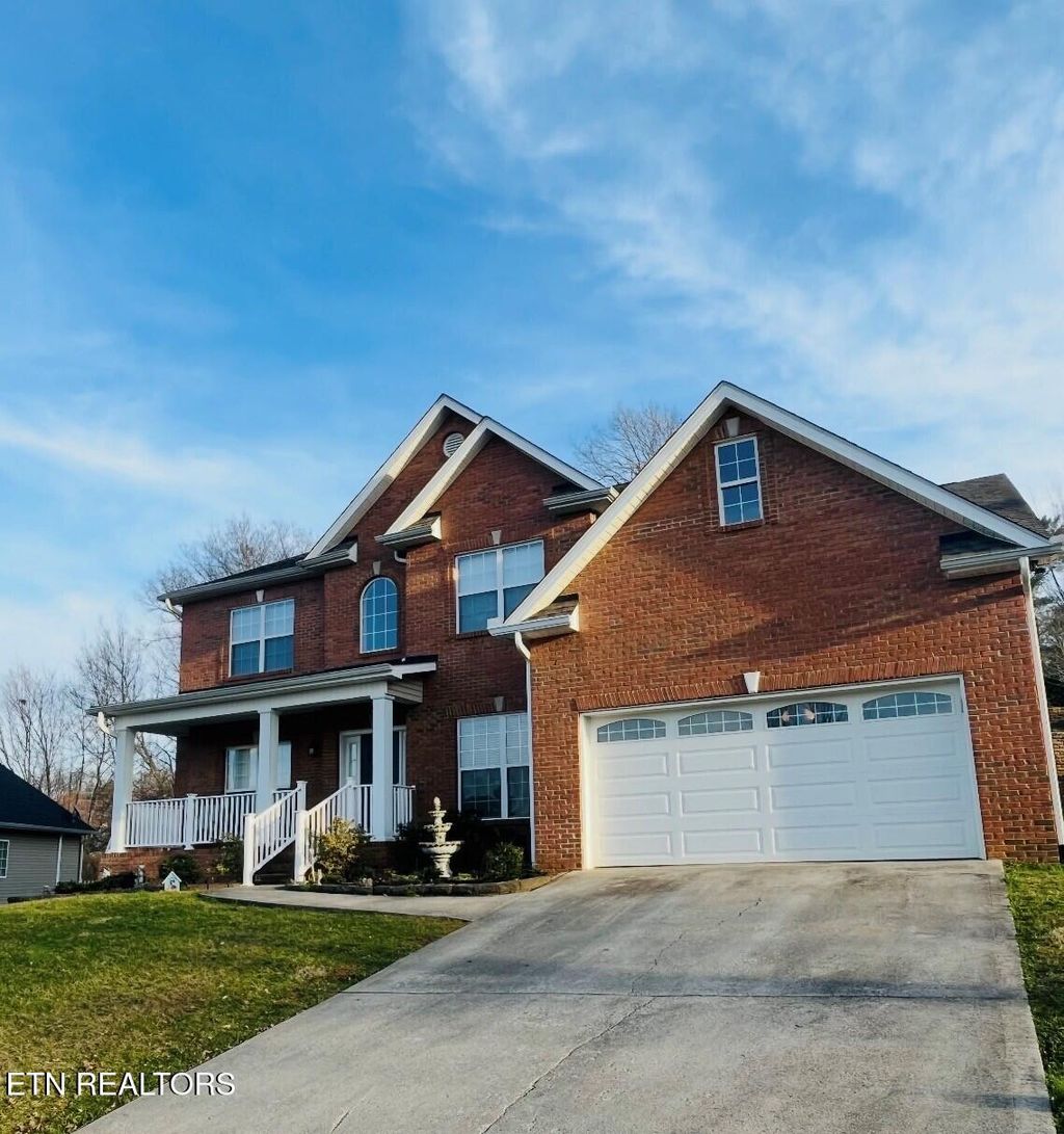 Photo of 1524 Cutters Run Lane, Knoxville, TN 37932 (MLS # 1331833)