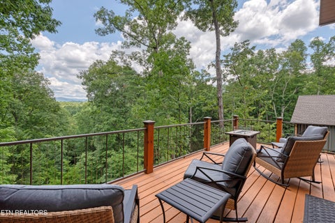 Tiny photo for 374 Laurel Rd, Townsend, TN 37882 (MLS # 1345294)
