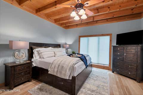 Tiny photo for 374 Laurel Rd, Townsend, TN 37882 (MLS # 1345294)