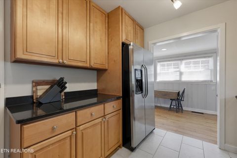 Tiny photo for 140 Hillcrest Drive, Knoxville, TN 37918 (MLS # 1335036)