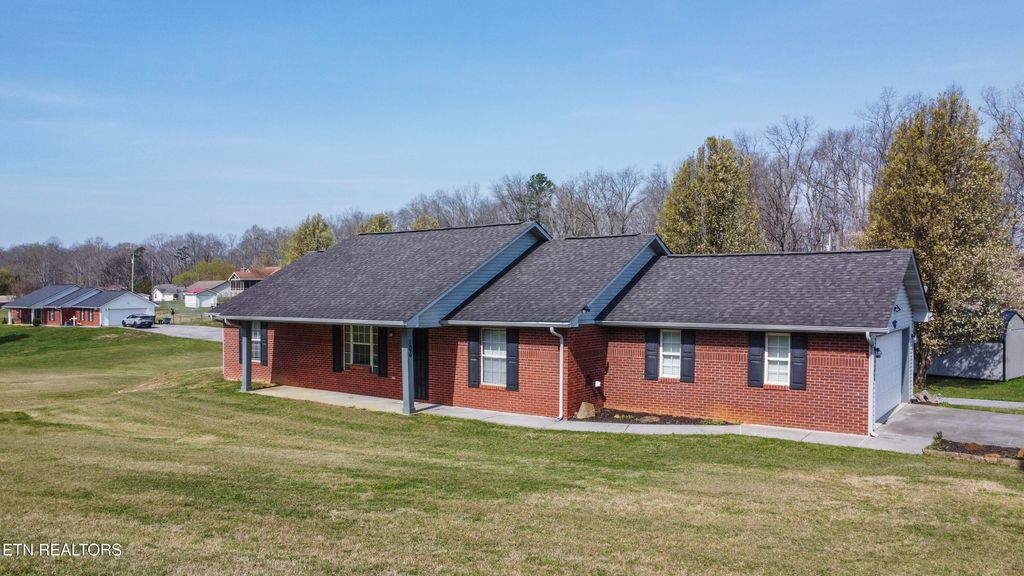 Photo of 106 McDowell Lane, Seymour, TN 37865 (MLS # 1326423)