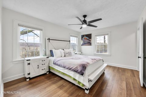 Tiny photo for 183 Laurel Rd, Clinton, TN 37716 (MLS # 1326454)