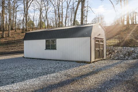 Tiny photo for 183 Laurel Rd, Clinton, TN 37716 (MLS # 1326454)