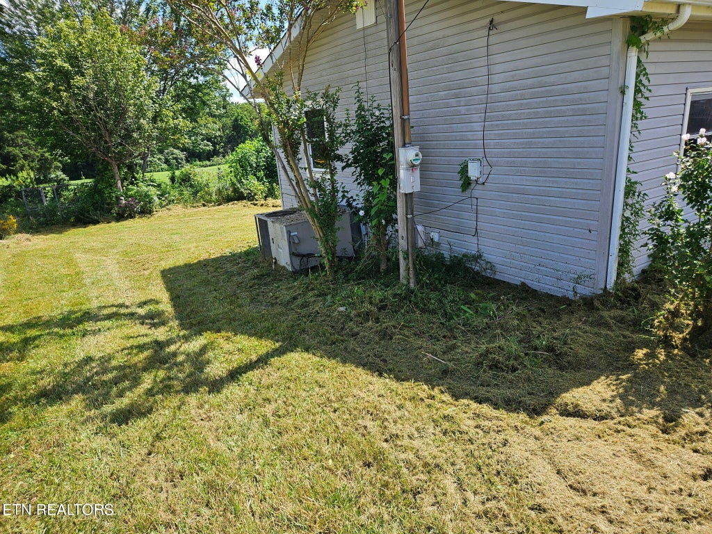 Photo of 145 Crabtree Lane, Caryville, TN 37714 (MLS # 1354338)