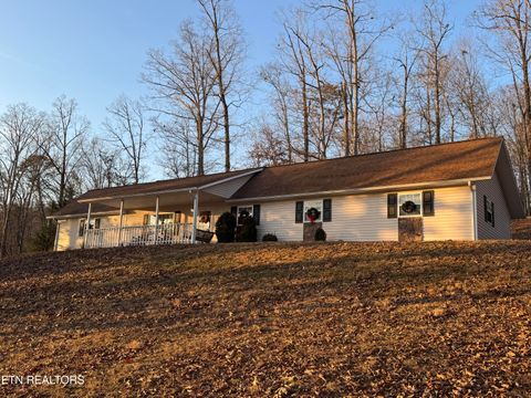 Photo of 707 E Muskogee Drive, Mooresburg, TN 37811 (MLS # 1325998)