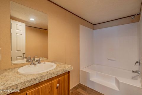 Tiny photo for 2228 Daisy Ave, Knoxville, TN 37915 (MLS # 1327038)