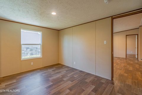 Tiny photo for 2228 Daisy Ave, Knoxville, TN 37915 (MLS # 1327038)