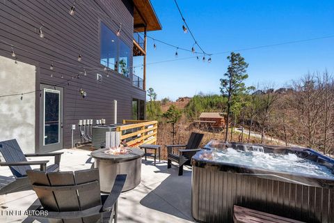 Tiny photo for 545 Edgewood Drive, Gatlinburg, TN 37738 (MLS # 1332778)