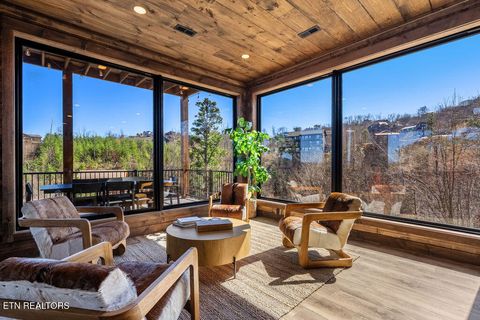 Tiny photo for 545 Edgewood Drive, Gatlinburg, TN 37738 (MLS # 1332778)