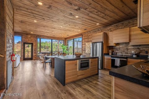 Tiny photo for 545 Edgewood Drive, Gatlinburg, TN 37738 (MLS # 1332778)