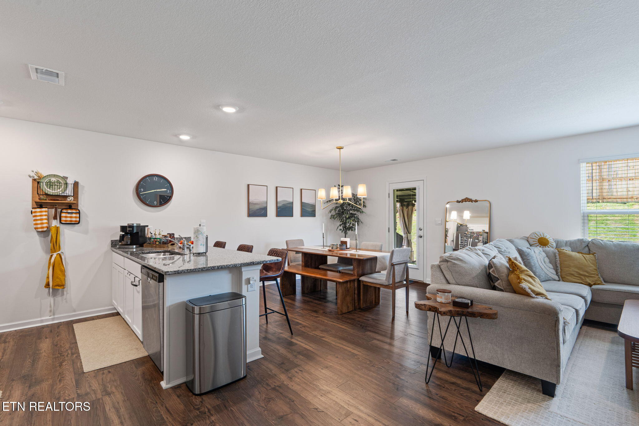 141 Crescent Circle