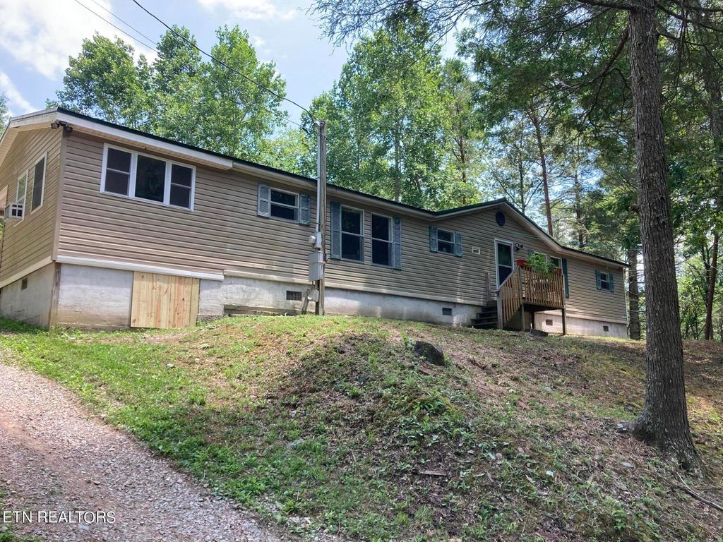Photo of 367 Mcjunkin Rd, Tellico Plains, TN 37385 (MLS # 1268481)