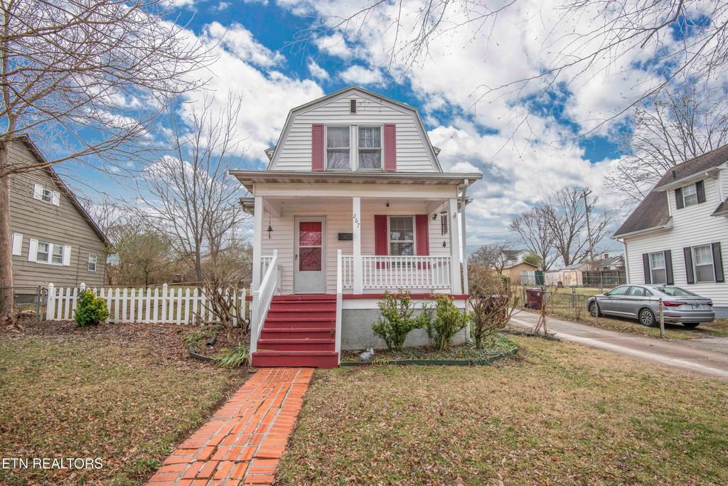 Photo of 267 Telford St, Alcoa, TN 37701 (MLS # 1289911)