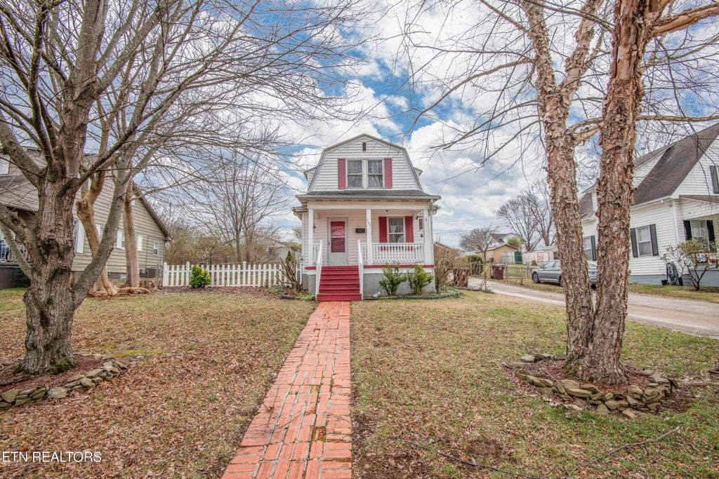 Photo of 267 Telford St, Alcoa, TN 37701 (MLS # 1289911)