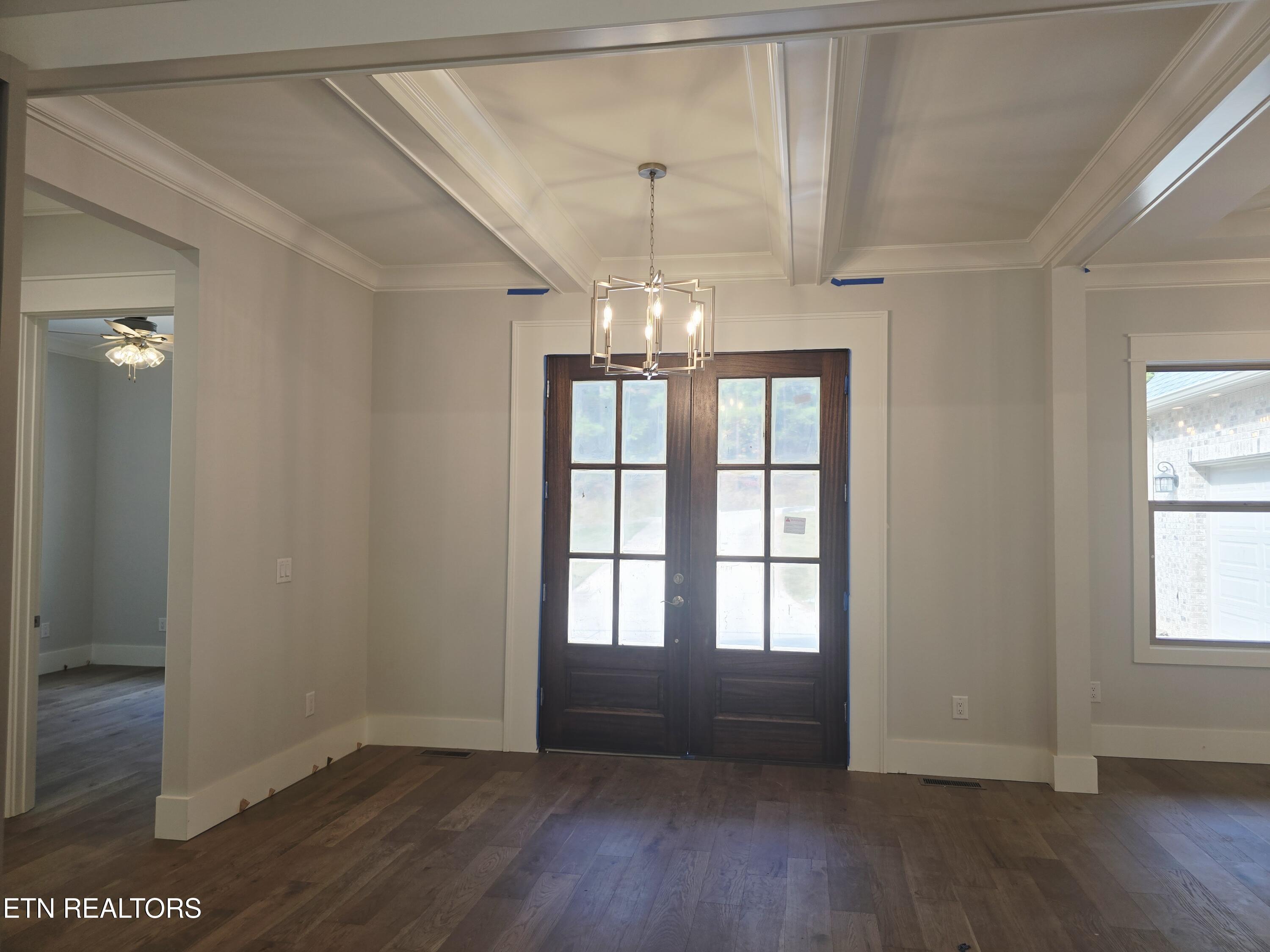 102 Tanasi Drive