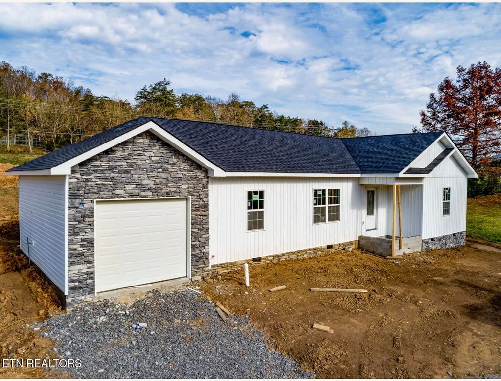 Photo of 519 STRAIGHT CREEK CHURCH Rd, New Tazewell, TN 37825 (MLS # 1275027)