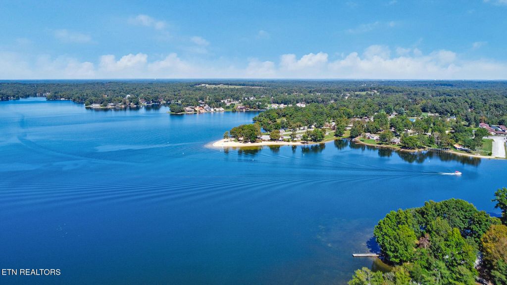 Photo of 9419 Cherokee Tr, Crossville, TN 38572 (MLS # 1316012)