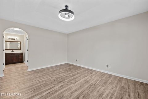 Tiny photo for 9820 Crestline Drive, Knoxville, TN 37922 (MLS # 1322742)