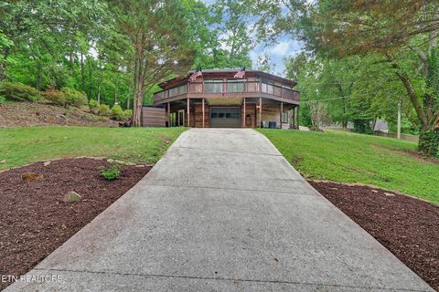 Photo of 335 Old Tacora Hills Rd, Clinton, TN 37716 (MLS # 1339030)