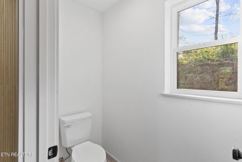 Tiny photo for 4916 Skyview Drive, Knoxville, TN 37917 (MLS # 1340278)