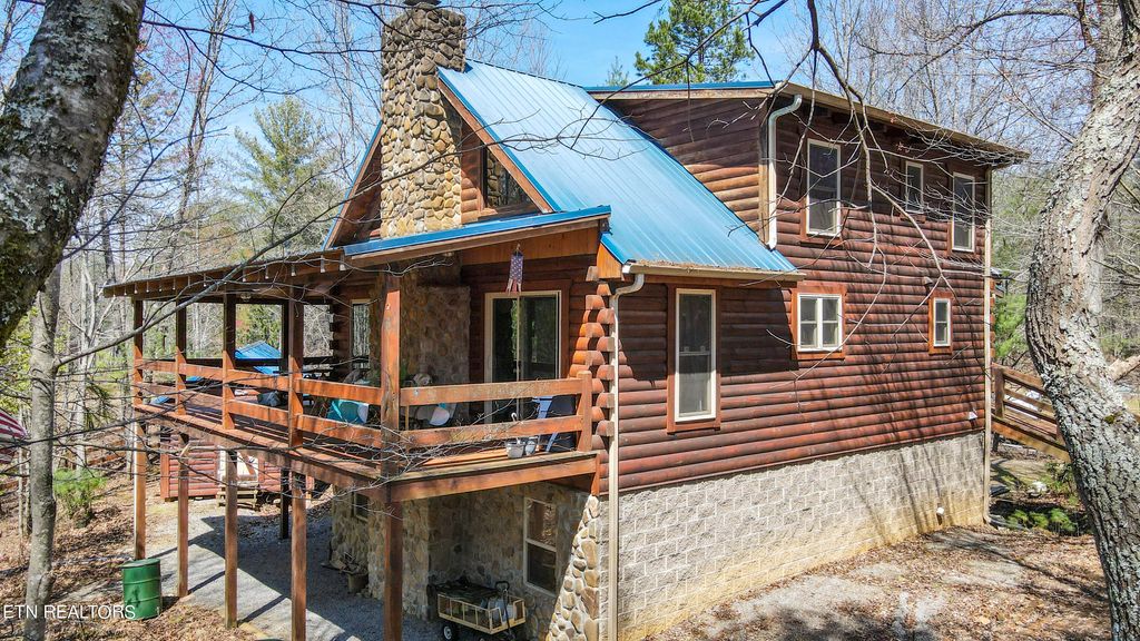 Photo of 574 Yellow Nugget Rd Rd, Tellico Plains, TN 37385 (MLS # 1257785)