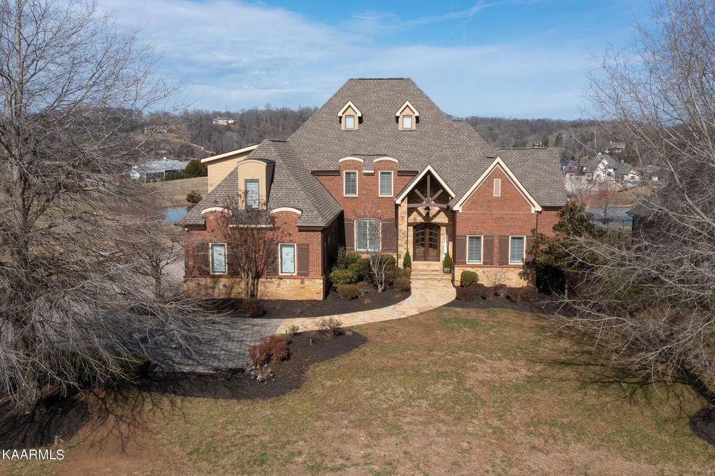 Photo of 114 Nightharbor Way, Louisville, TN 37777 (MLS # 1218294)