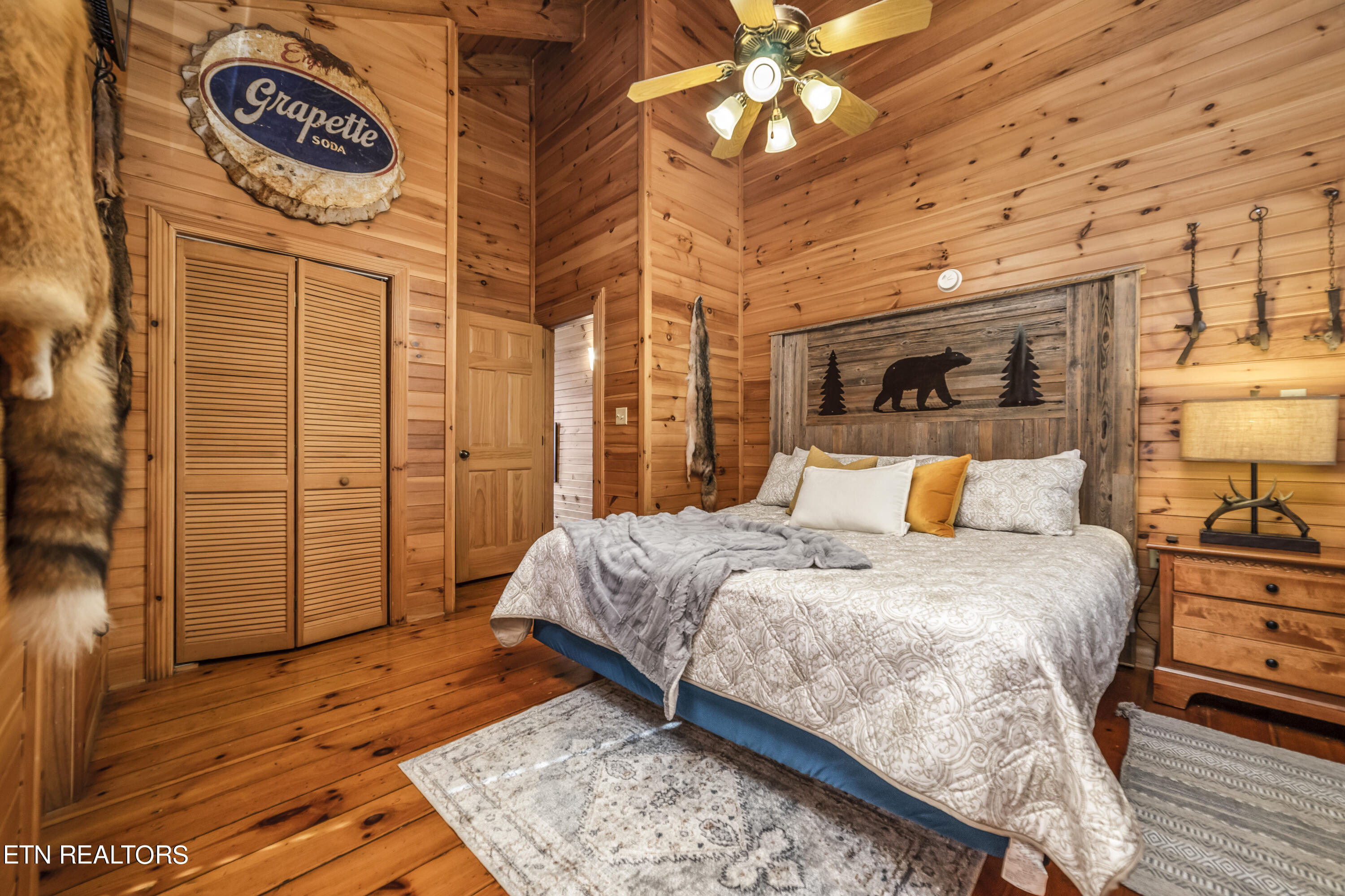 3124 Smoky Ridge Way