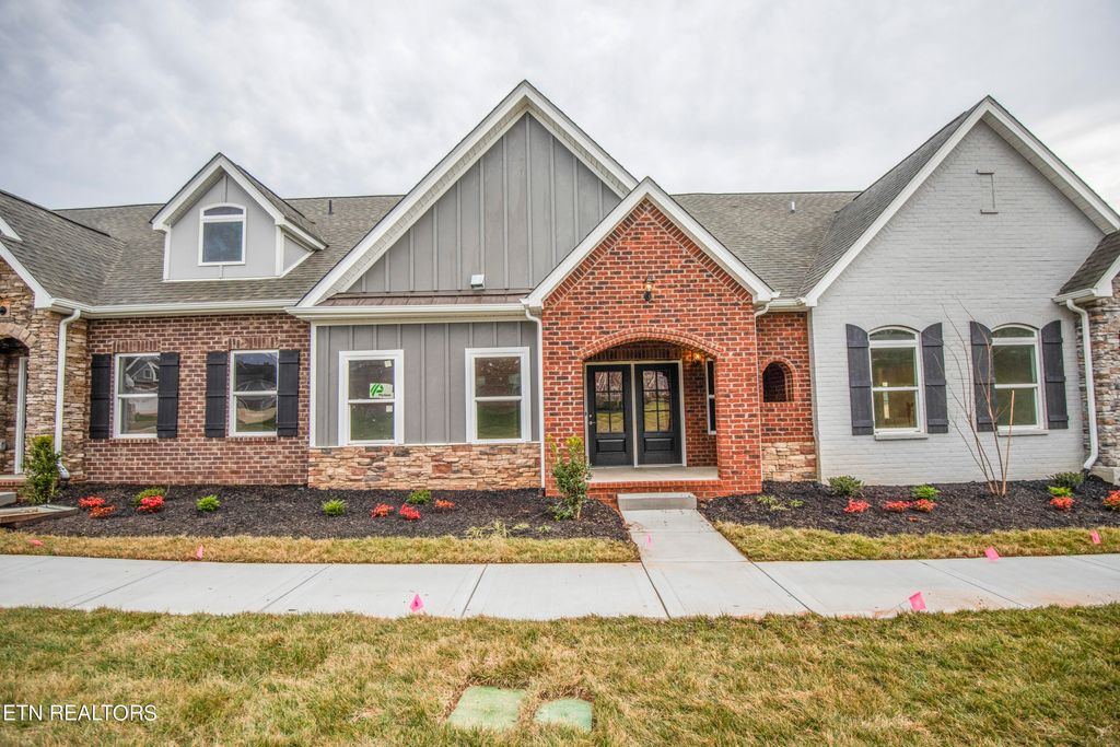 Photo of 161 Goldheart Rd, Farragut, TN 37934 (MLS # 1249503)