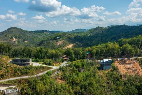 Tiny photo for 3217 Emerald Springs Loop, Sevierville, TN 37862 (MLS # 1327900)