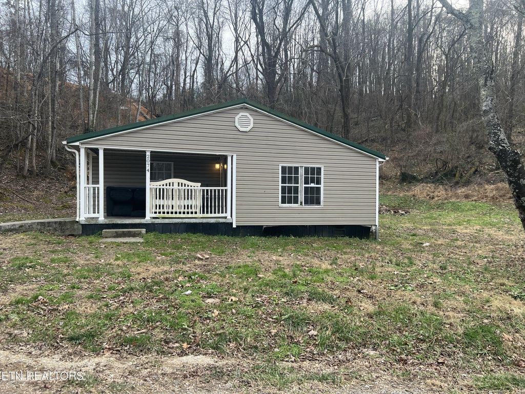 Photo of 2074 Long Hollow Rd, LaFollette, TN 37766 (MLS # 1326626)