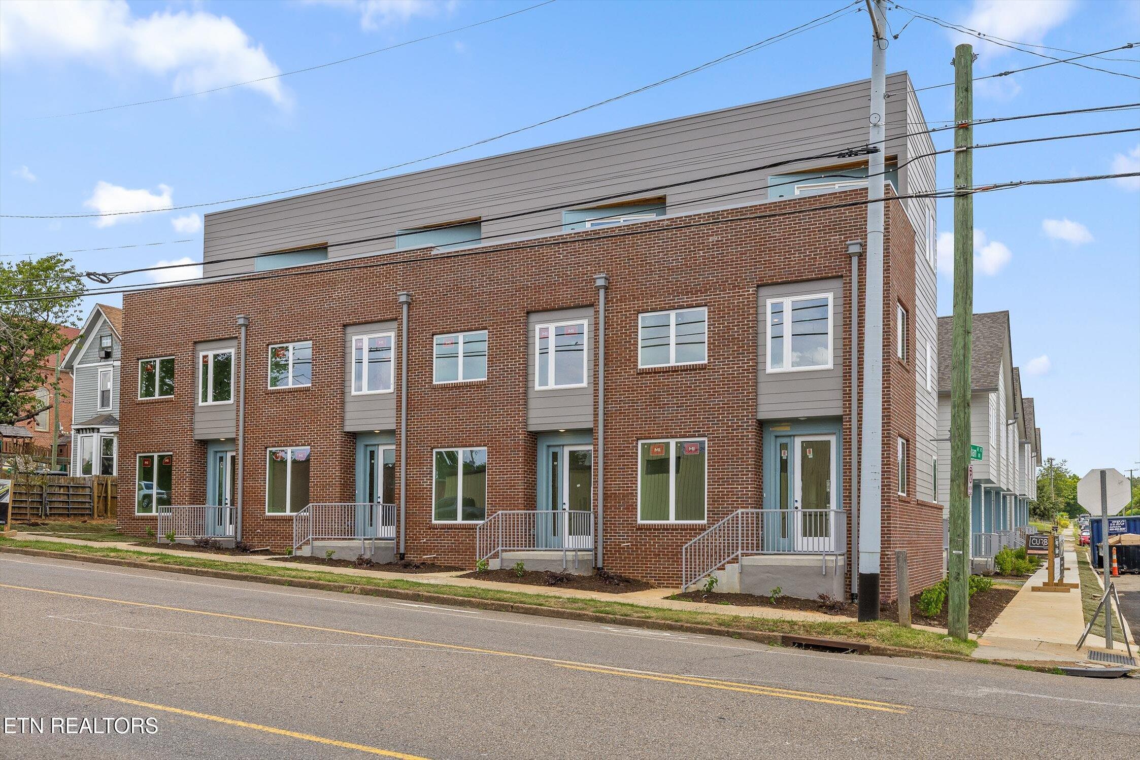 1602 N Central Street 104