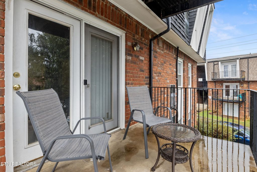 Photo of 1625 Woodrow Drive #407, Knoxville, TN 37918 (MLS # 1320484)