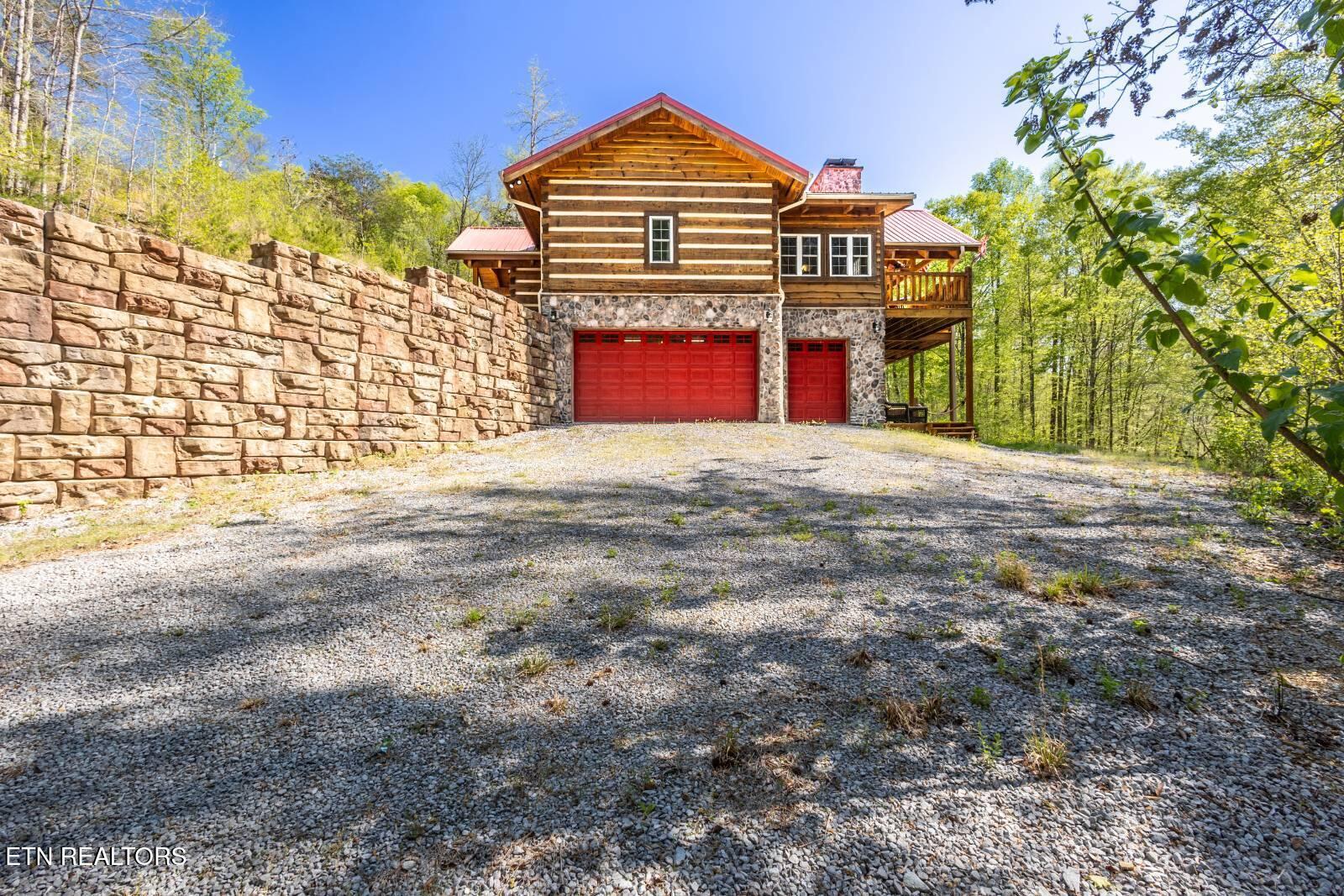 152 Laurel Wood Rd