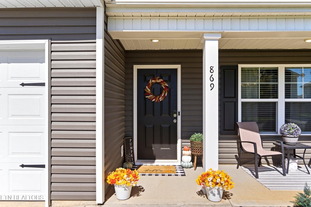 Photo of 869 Old Towne Loop Drive, Seymour, TN 37865 (MLS # 1350854)