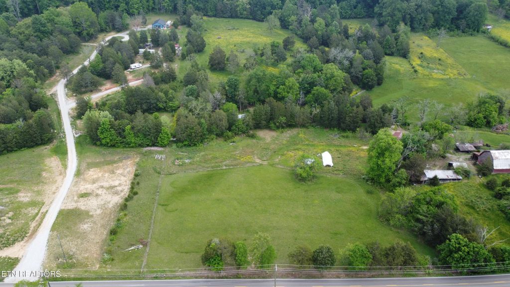 Photo of E Raccoon Valley Drive, Heiskell, TN 37754 (MLS # 1301155)